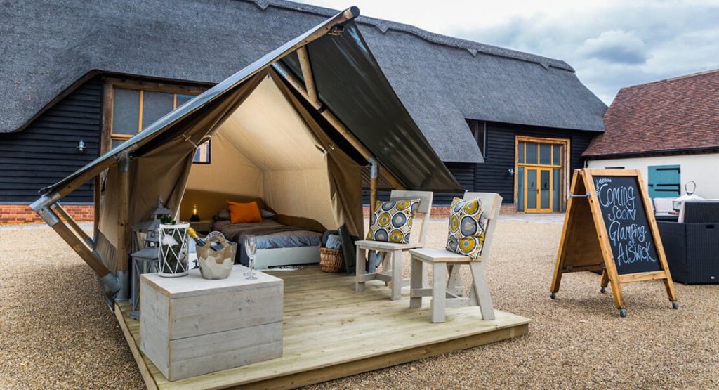 Tiendas campaña safari | Especialistas en glamping | Outstanding
